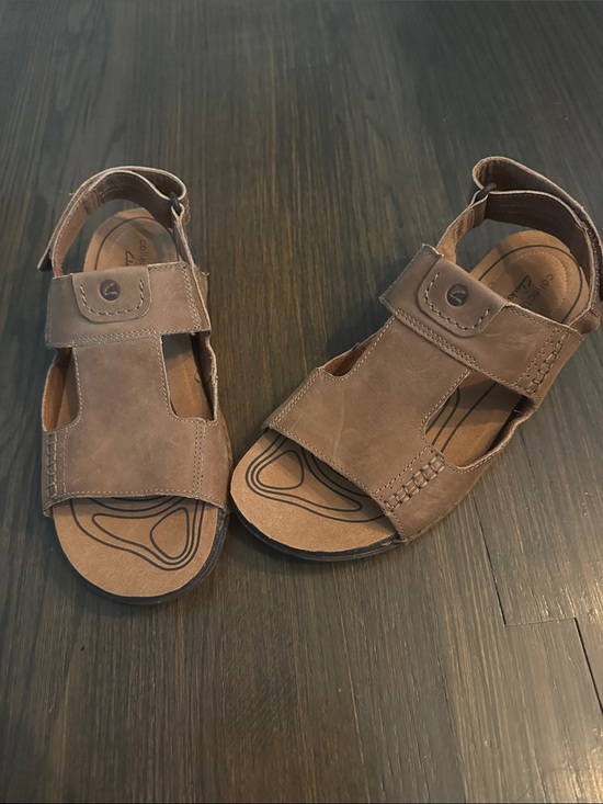Clarks Other - Clarks Men's Collection Tan Leather Dual-Strap Slingback Sandals Size 10